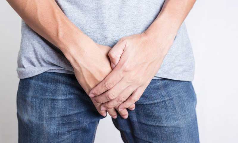 প্রতি মাসে এভাবে পরীক্ষা করুন অণ্ডকোষ