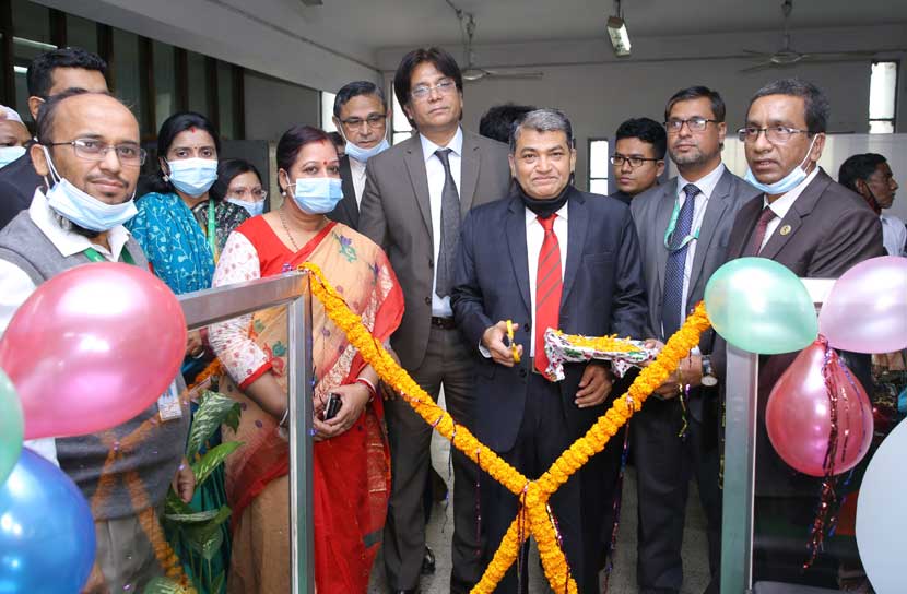 বিএইচবিএফসি’র ‘ওয়ান স্টপ সার্ভিস ডেস্ক’ উদ্বোধন বিএইচবিএফসি’র ‘ওয়ান স্টপ সার্ভিস ডেস্ক’ উদ্বোধন