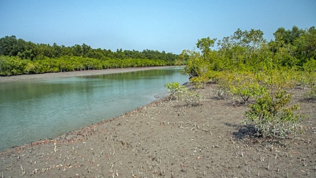 হিরণ পয়েন্টের রোমাঞ্চ