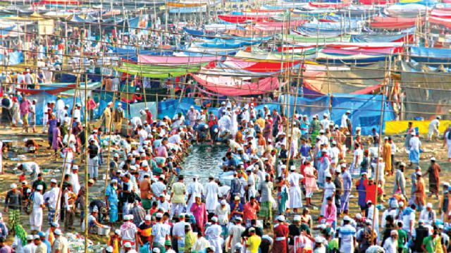 আখেরি মোনাজাতে শেষ হলো বিশ্ব ইজতেমা