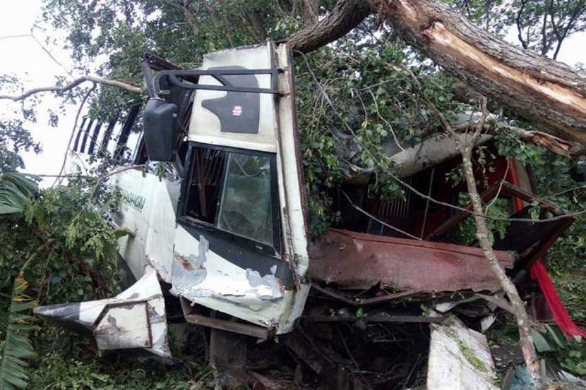 পাঁচ জেলায় প্রাণ গেল ২৮ জনের পাঁচ জেলায় প্রাণ গেল ২৮ জনের