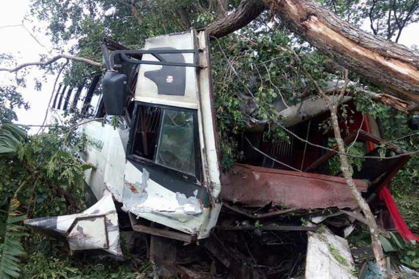 পাঁচ জেলায় প্রাণ গেল ২৮ জনের