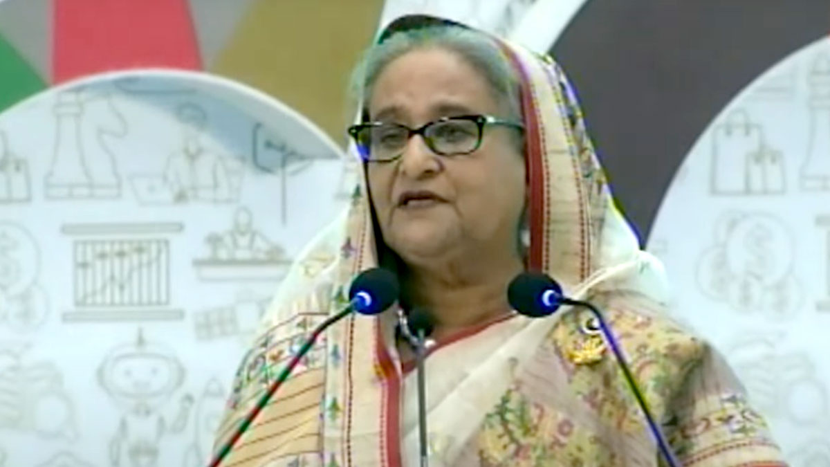 বাংলাদেশ হতে পারে ৩০০ কোটি মানুষের বাজার : প্রধানমন্ত্রী বাংলাদেশ হতে পারে ৩০০ কোটি মানুষের বাজার : প্রধানমন্ত্রী
