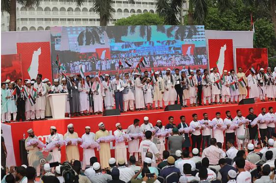 সোহরাওয়ার্দীতে জনসমুদ্র, হৃদয়ে ফিলিস্তিন—বাংলাদেশ এক কাতারে!