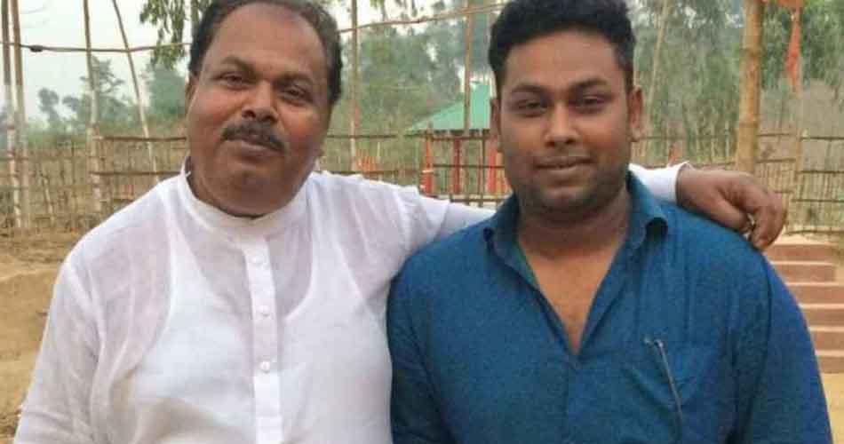 স্বতন্ত্র প্রার্থীর ফরম নিলেন গণশিক্ষা প্রতিমন্ত্রী ও তার ছেলে