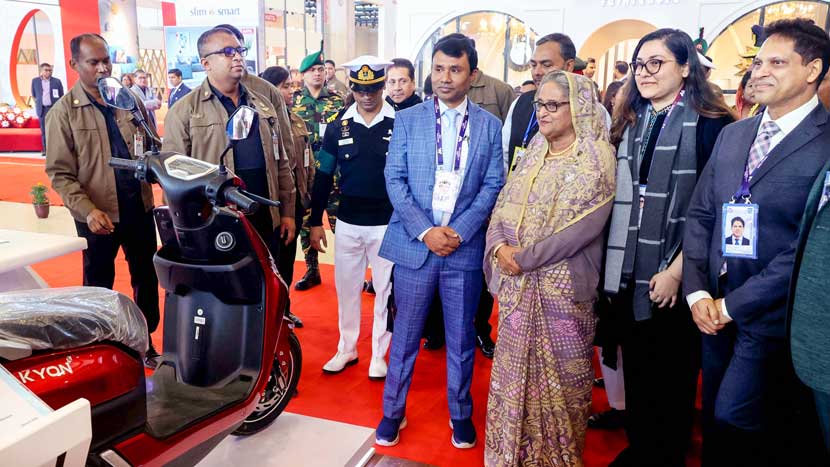 PM visits Walton Mega Stall at Dhaka Int’l Trade Fair-24