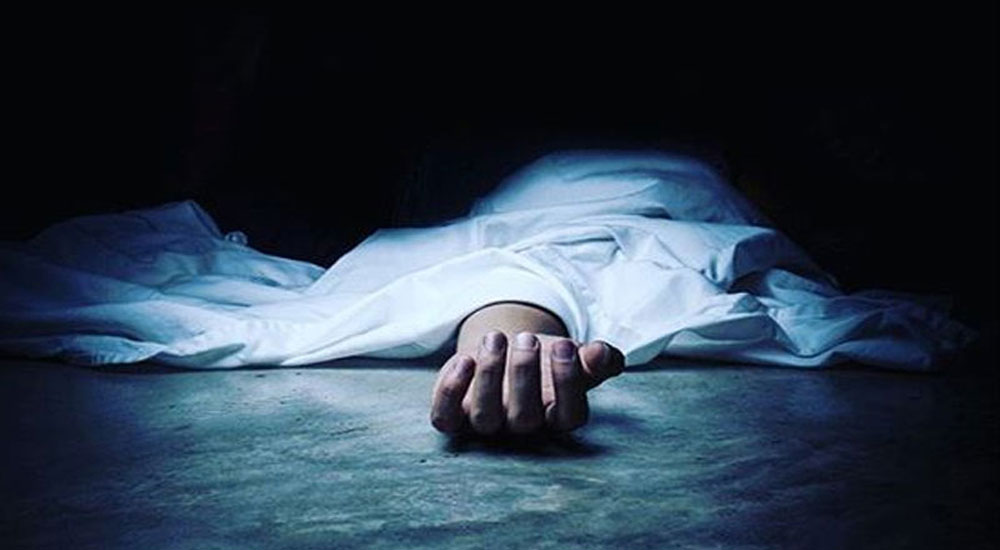 চাঁদপুরে বাসায় ঢুকে স্বামী-স্ত্রীকে কুপিয়ে হত্যা