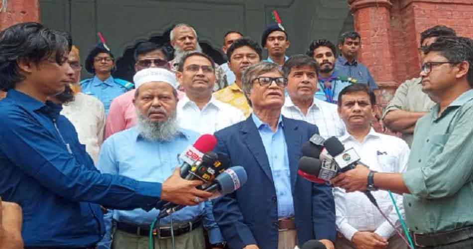 প্রশ্নফাঁসের গুজবে কান না দেয়ার আহ্বান ঢাবি উপ-উপাচার্যের