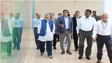 বেক্সিমকো ও এসকেএফ পরিদর্শনে প্রধান উপদেষ্টার দুই সহকারী