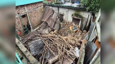 বগুড়ায় দেয়াল ধসে নিহত ১