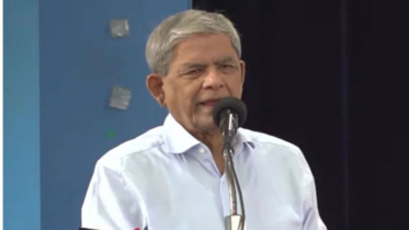 দেশের আগামী প্রধানমন্ত্রী হিসেবে আস্থায় তারেক রহমান