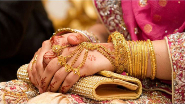 দাম বেড়েছে সোনার, ভরিতে এখন ১ লাখ ৭২ হাজার ৬৫১ টাকা