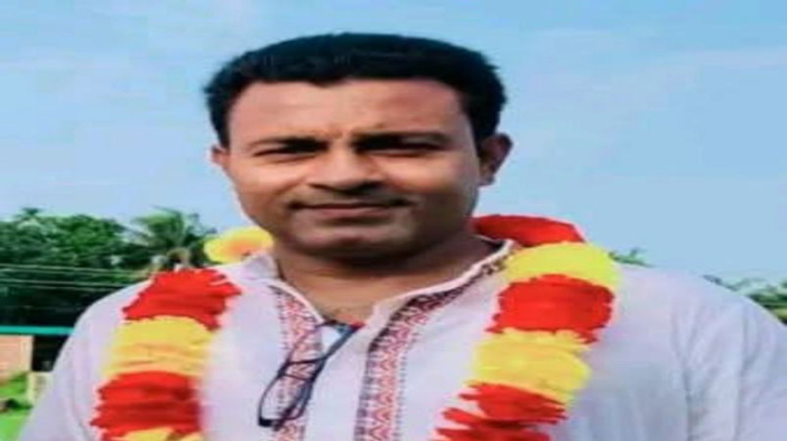 উখিয়ায় নিখোঁজ ইউপি সদস্যের বস্তাবন্দি গলাকাটা লাশ উদ্ধার উখিয়ায় নিখোঁজ ইউপি সদস্যের বস্তাবন্দি গলাকাটা লাশ উদ্ধার