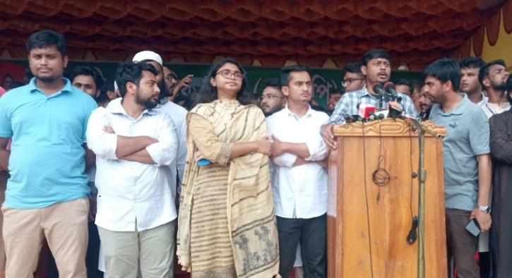 দশ ট্রাক অস্ত্রের চালান দেশের সার্বভৌমত্বের জন্য হুমকি: নাসিরউদ্দীন পাটোয়ারী