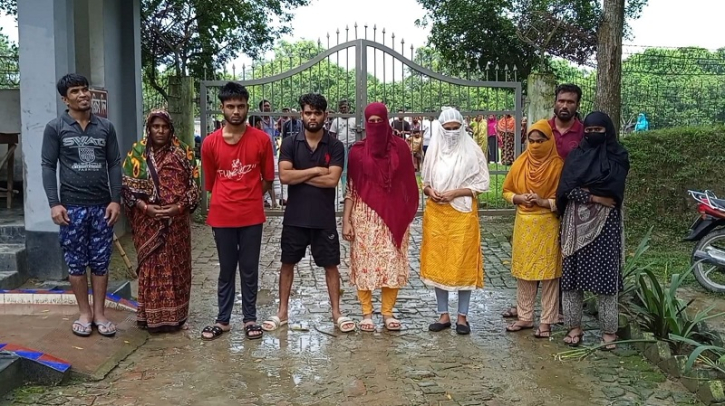 মেহেরপুর সীমান্ত দিয়ে ১৮ জনকে পুশ-ইন মেহেরপুর সীমান্ত দিয়ে ১৮ জনকে পুশ-ইন