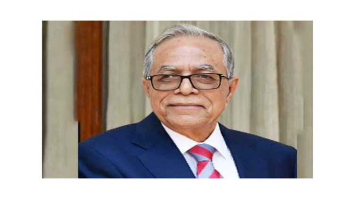 সমালোচনার মধ্যেই দেশে ফিরলেন সাবেক রাষ্ট্রপতি আবদুল হামিদ সমালোচনার মধ্যেই দেশে ফিরলেন সাবেক রাষ্ট্রপতি আবদুল হামিদ