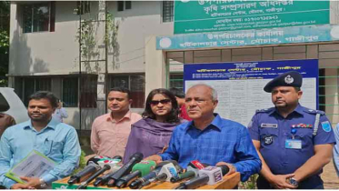 ‘মব জাস্টিস গ্রহণযোগ্য নয়’ — স্বরাষ্ট্র উপদেষ্টার হুঁশিয়ারি