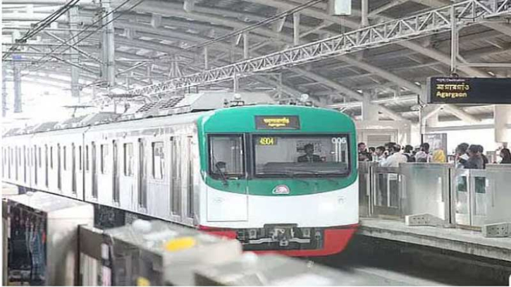 চলছে মেট্রোরেল, তবে সঙ্গে মাংস নয়—চামড়া, কাঁচা বা রান্না কিছুই নয় স্টেশনে!