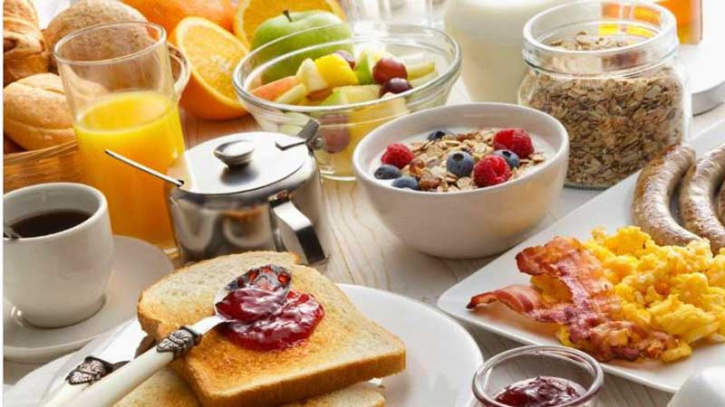 ইউরিক অ্যাসিড কমাতে সকালের রুটিনে রাখুন এই তিন ফল