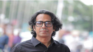 এক রাতে ভেঙে পড়া সংসার, মায়ের হাতে ঘুরে দাঁড়ানোর গল্প