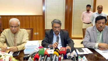 জাতীয় সনদের দিকে দ্রুত এগোতে চায় ঐকমত্য কমিশন: আলী রীয়াজ