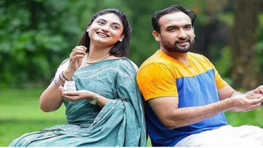 সুখী দাম্পত্যের গোপন ফর্মুলা: ছুটির দিনে যা যা করেন তাঁরা