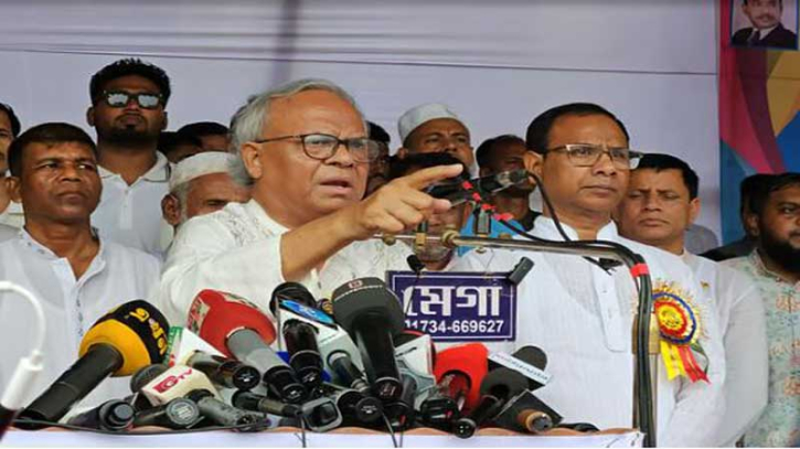 ভোটের জন্য লড়াই-রক্ত আর আত্মত্যাগ—তবু এখনো অধরা সেই ভোট: রিজভী ভোটের জন্য লড়াই-রক্ত আর আত্মত্যাগ—তবু এখনো অধরা সেই ভোট: রিজভী
