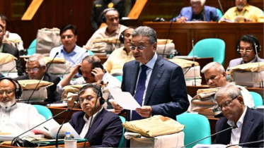 পাঁচ ব্যাংকের আমানতে ‘হেয়ার কাট’ নয়, সুদসহ টাকা ফেরতের আশ্বাস পাঁচ ব্যাংকের আমানতে ‘হেয়ার কাট’ নয়, সুদসহ টাকা ফেরতের আশ্বাস