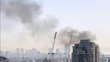 ৭ দফা ক্ষেপণাস্ত্র হামলা ইরানের: সংঘাতে নতুন উত্তেজনা