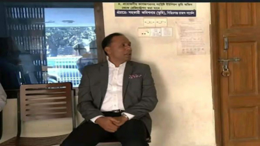 নারায়ণগঞ্জে হঠাৎ পরিদর্শন: বারান্দায় বসে অপেক্ষায় প্রতিমন্ত্রী নারায়ণগঞ্জে হঠাৎ পরিদর্শন: বারান্দায় বসে অপেক্ষায় প্রতিমন্ত্রী